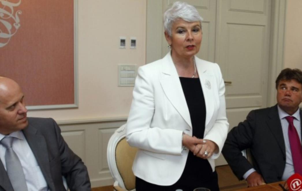 Kosorica daje 7,7 milijuna kuna biskupima