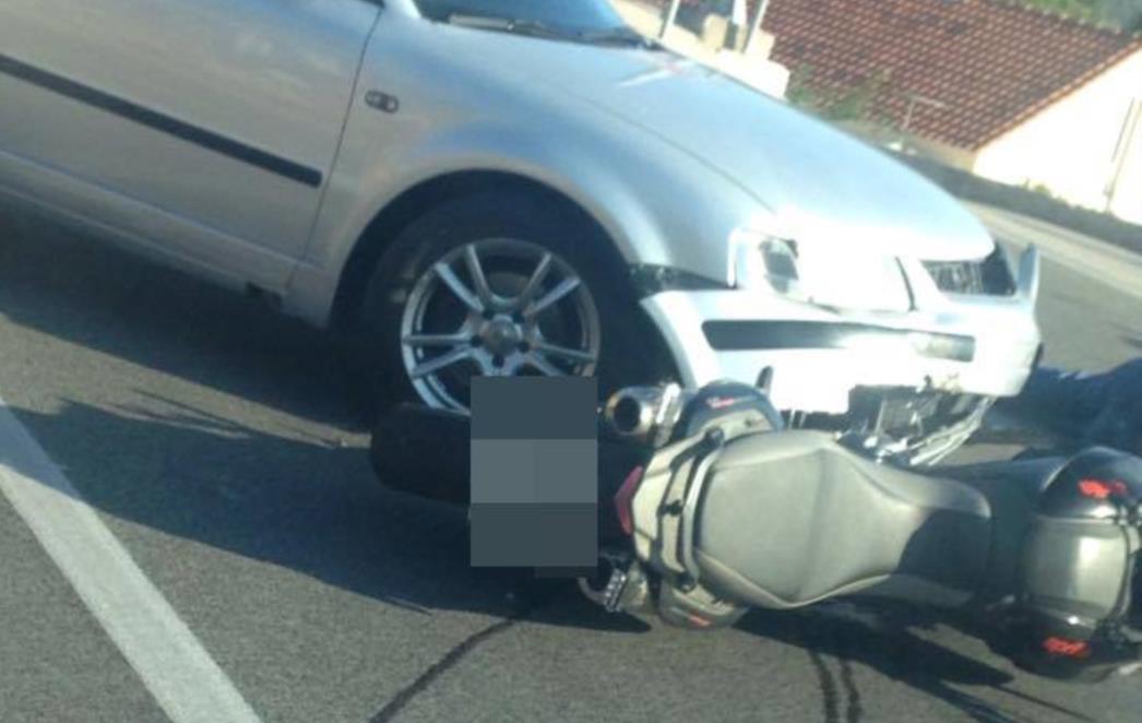 PROMETNA NESREĆA U ŽUPI DUBROVAČKOJ: Motociklist prevezen u dubrovačku bolnicu! /FOTO/