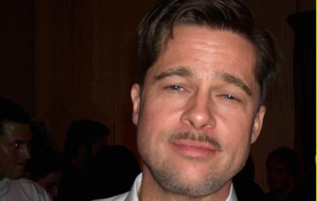 Brad Pitt opire se godinama: Tulumario do dugo u noć uz boce viskija