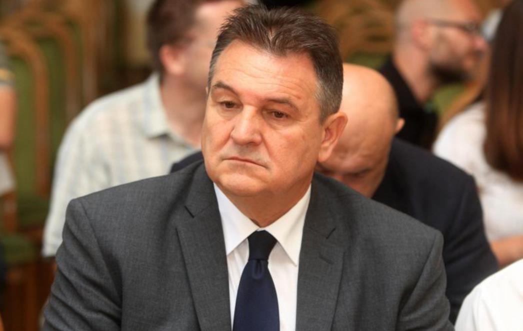 (UŽIVO) Radimir Čačić je kriv: Dobio 14 mjeseci zatvora uvjetno, rok kušnje tri godine!