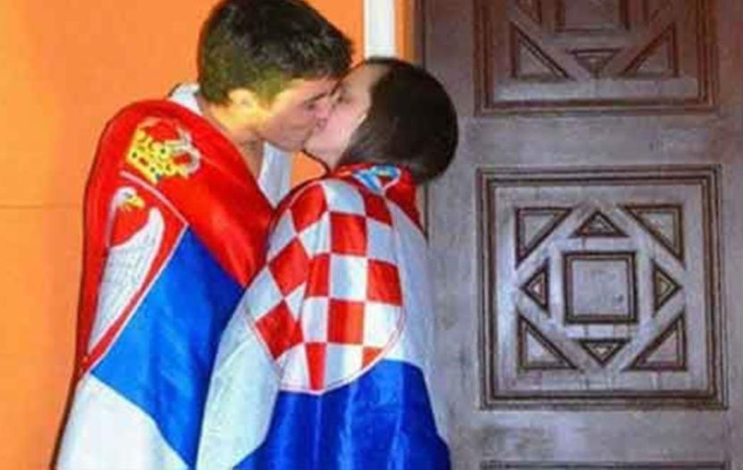 Hrvatski i srpski su jedan     jezik: Stručnjaci    potpisali    Deklaraciju 