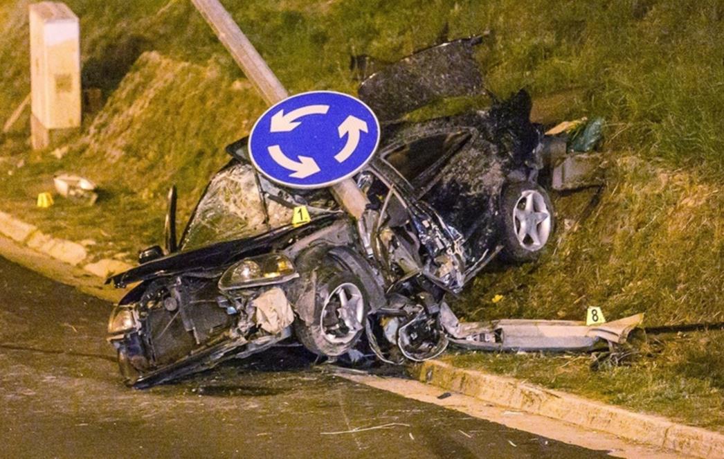 U stravičnoj prometnoj nesreći u Splitu poginuo vozač