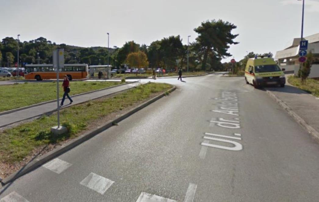 UDARIO MUŠKARCA NA PJEŠAČKOM PRIJELAZU Nakon incidenta pobjegao, identitet počinitelja nepoznat