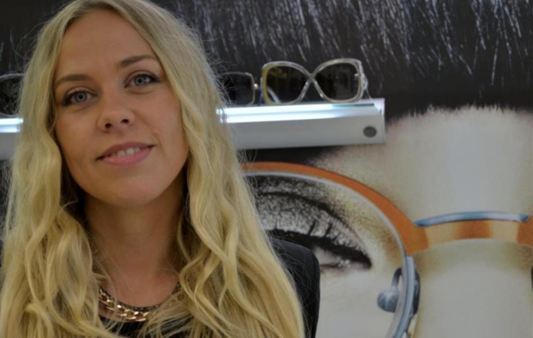 Modni osvrt na odijevanje poznatih  Dubrovkinja- Manager marketinga i prodaje Optike Van Gogh, Iva Jerković 