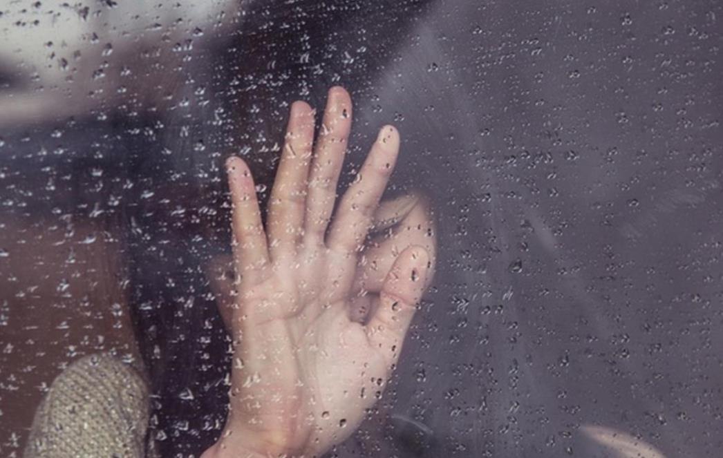 Zašto se osjećamo loše raspoloženo i umorno kada pada kiša?