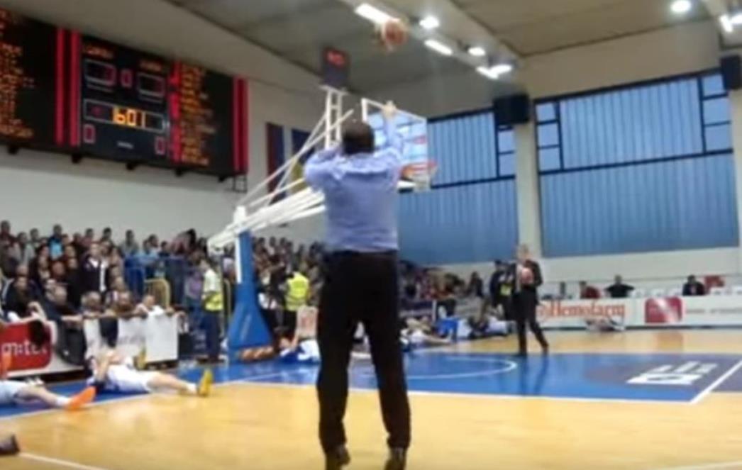 Pogledajte  Milorada Dodika koji je  hit na Internetu, zabija  trice kao od šale! /VIDEO/