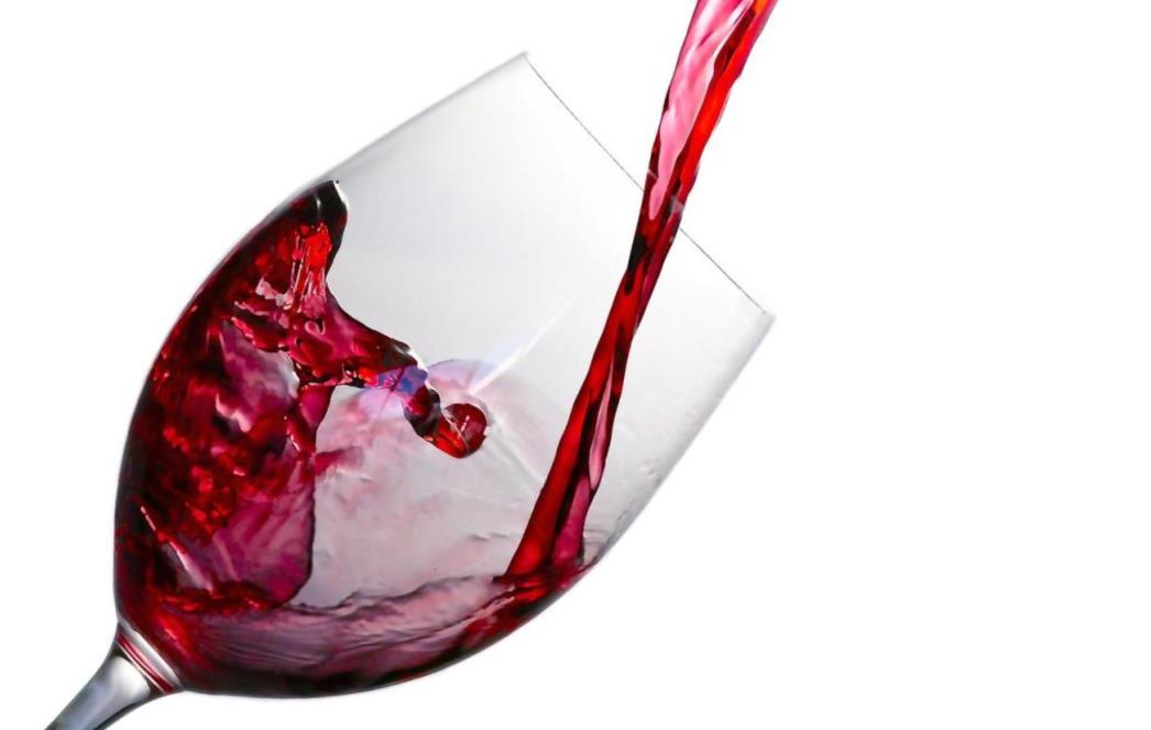Šest trikova koji će vam pomoći pri uklanjanju mrlja od vina