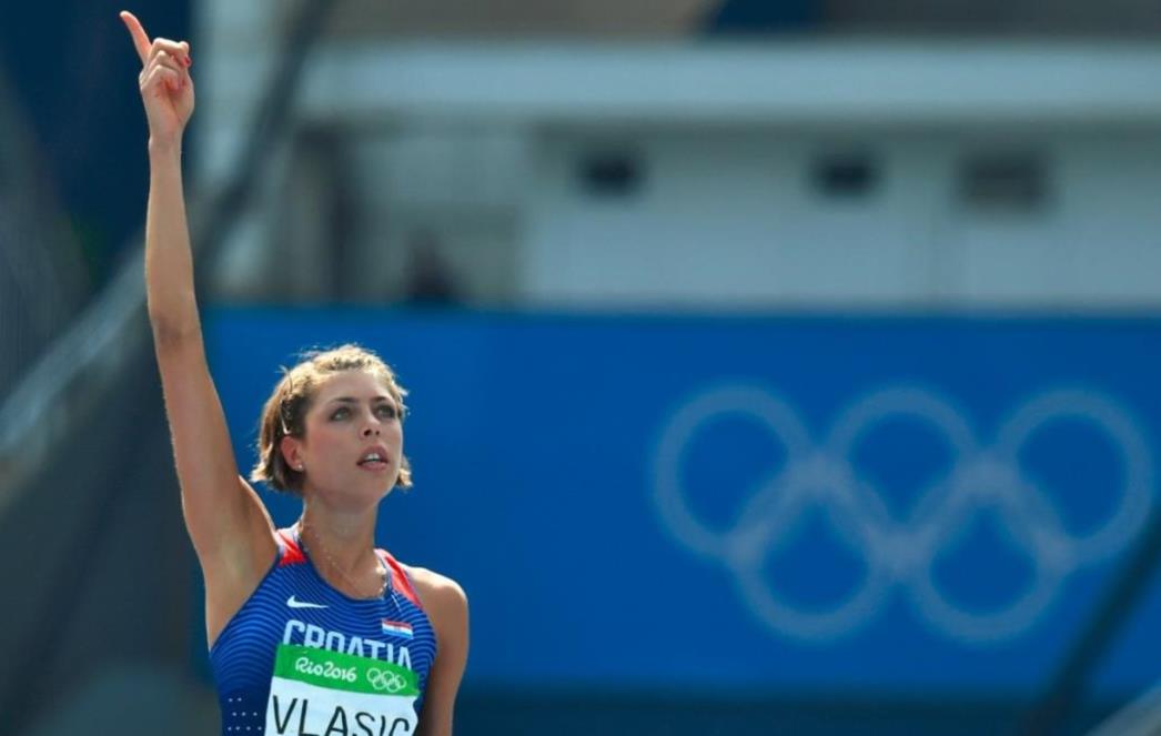 BLANKA VLAŠIĆ OLIMPIJSKU MEDALJU POSVETILA GOSIPNOM SVETIŠTU: 'Sada skačem za Gospodina'