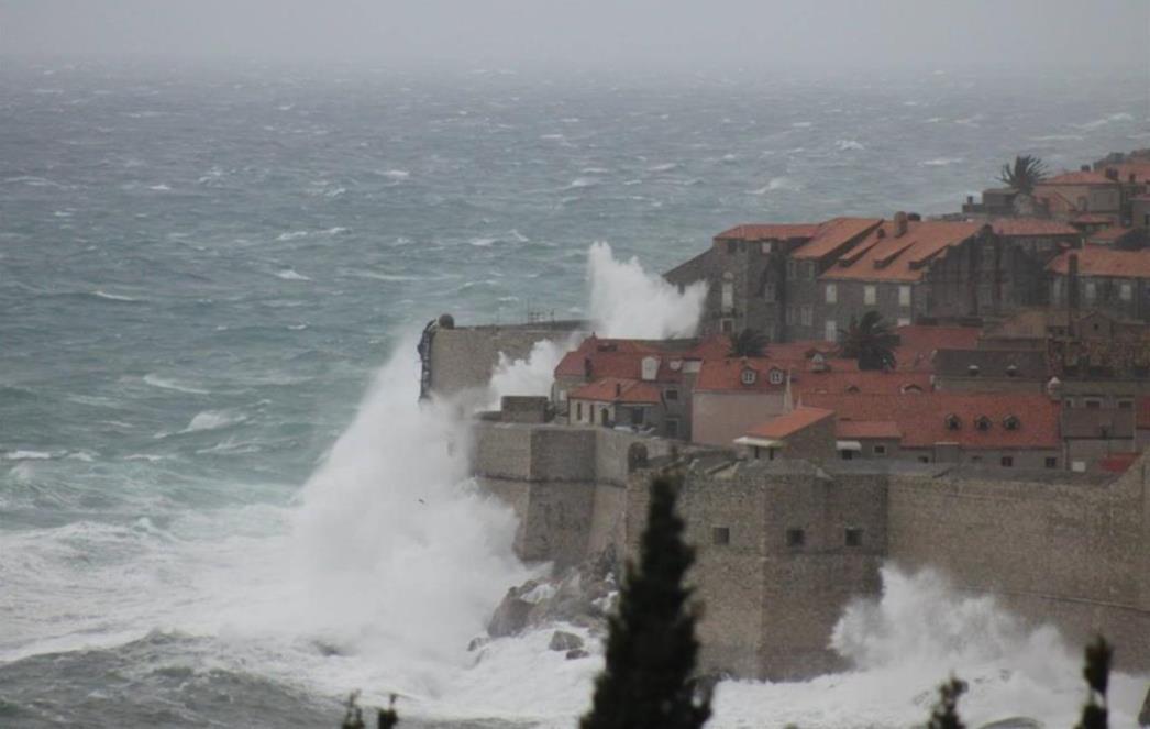 METEOALARM IZDAO UPOZORENJE:  Stiže snijeg i jak vjetar