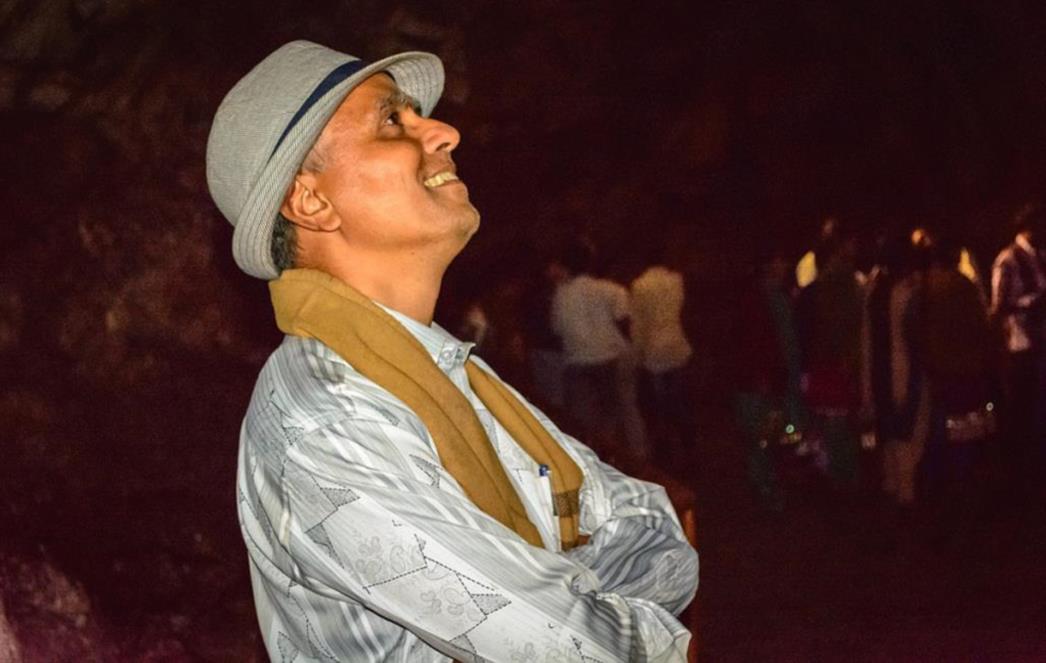 KAKAV SRETNIK: Indijac preživio pad aviona, pa dobio milijun dolara na lutriji!