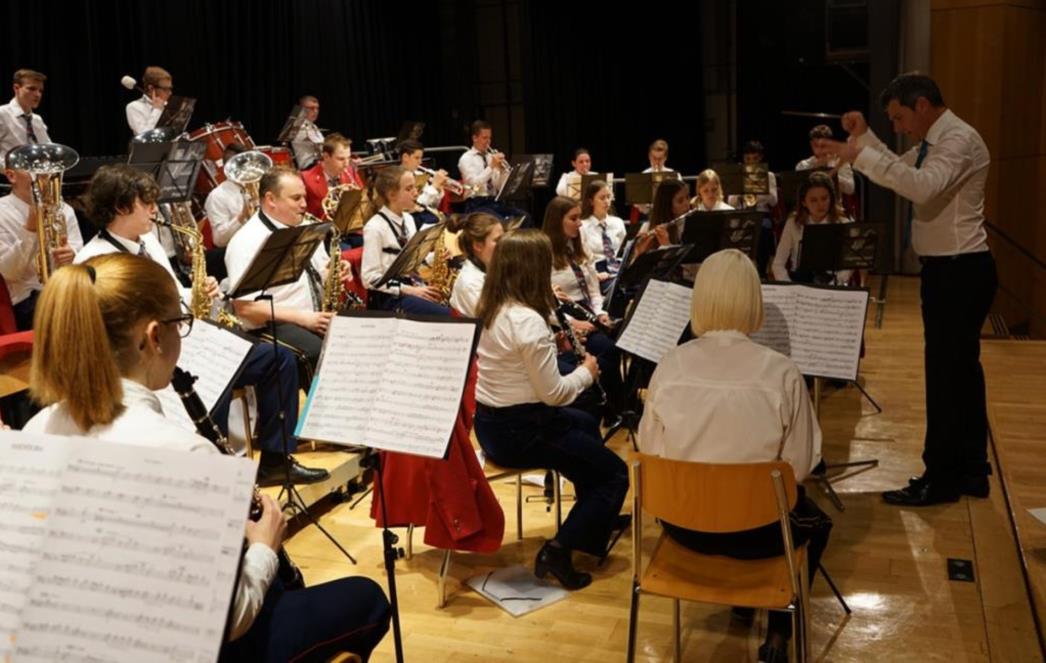 ISPRED CRKVE SVETOG VLAHA Koncert švicarskog orkestra Jugendmusik Pratteln