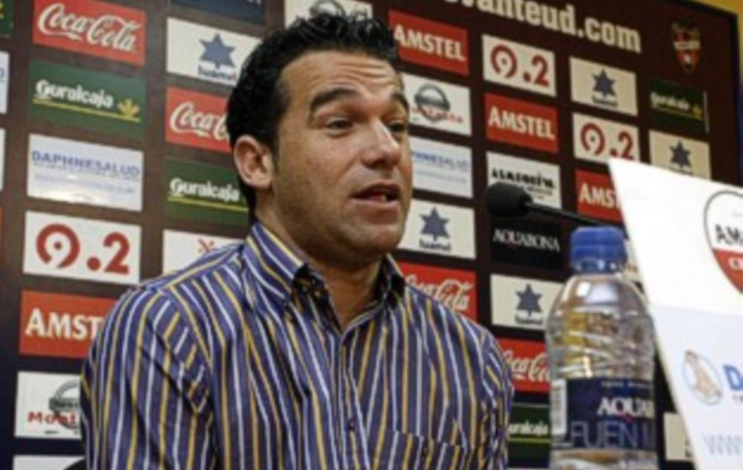 Levante ostao bez trenera