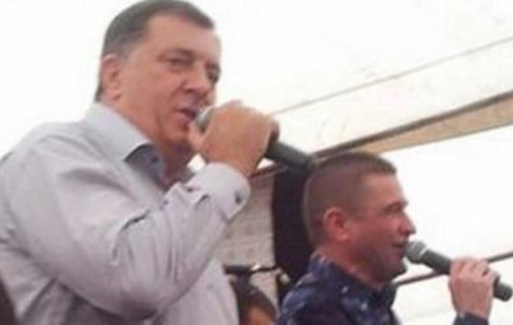 VIDEO HOROR: Mile Dodik pjeva!