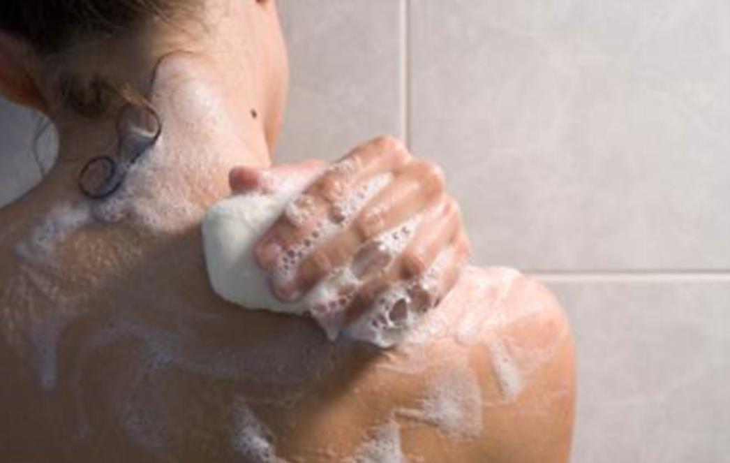 Znate li zašto se zimi nikako ne smijete tuširati dulje od pet minuta?