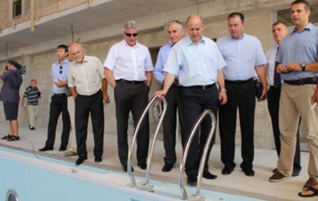 Bazen u Korčuli do kraja godine