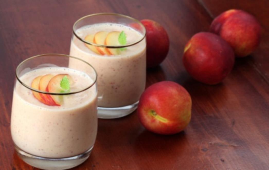 RECEPT DANA: Smoothie od breskve i jogurta