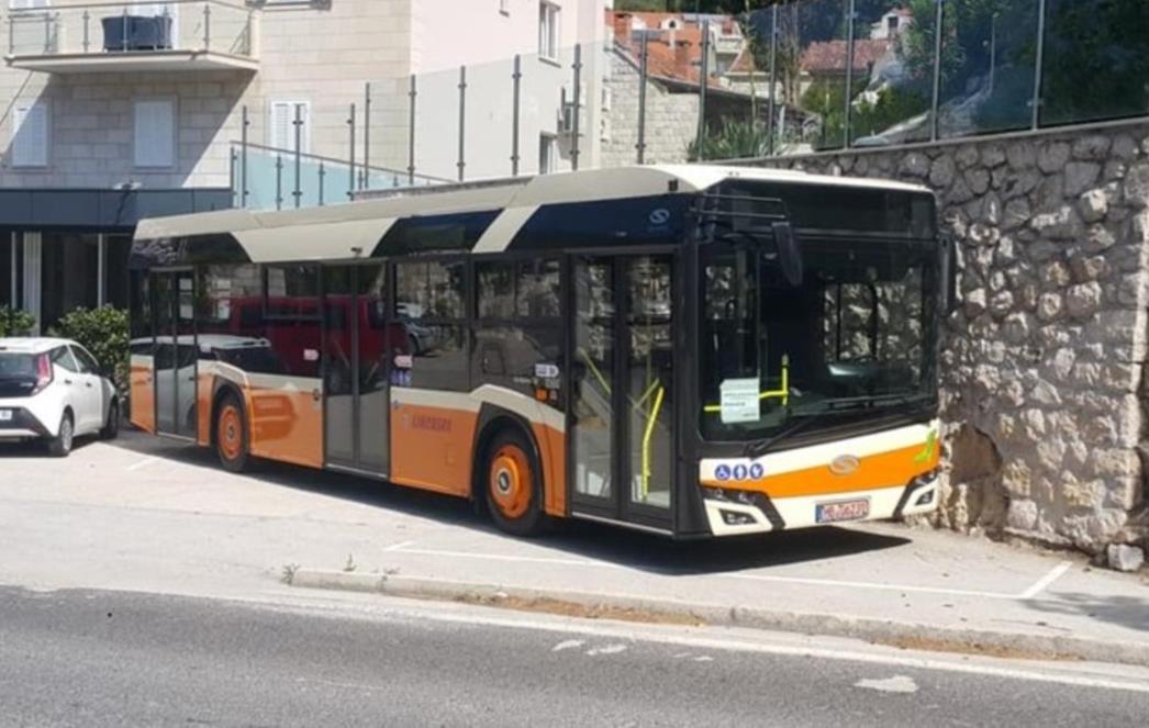 OVO JE NEVJEROJATNO! Poljaci ponovo poslali autobuse bez sekundarnog retardera, Grad pokreće kaznenu prijavu!