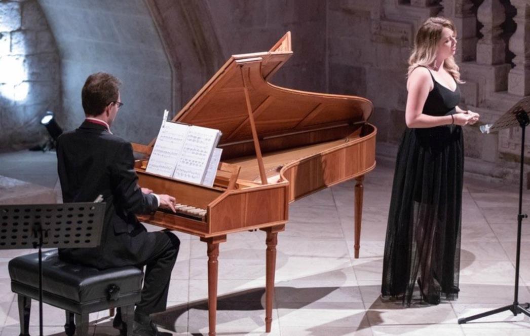 U IŠČEKIVANJU NOVOG WALTERA Održan koncert za ljubitelje glazbe u Dvoru