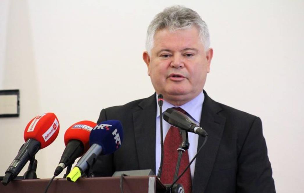 Čestitka gradonačelnika Vlahušića: Budimo ponosni na našu tradiciju
