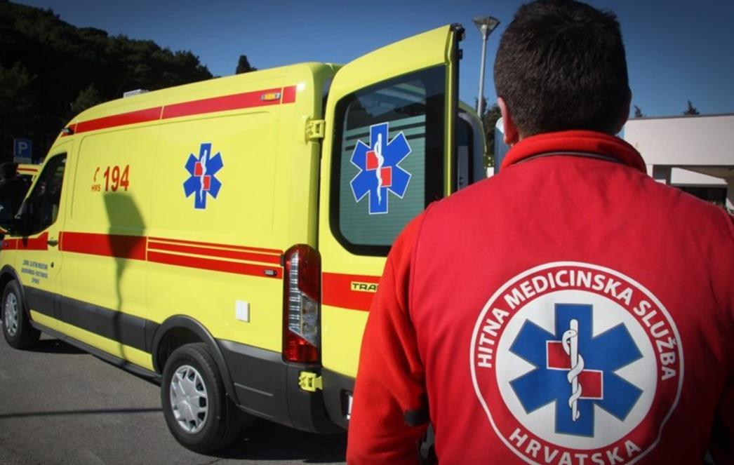 BICIKLISTKINJA PREVEZENA U BOLNICU Jutros se dogodila prometna nesreća kraj Bellevua