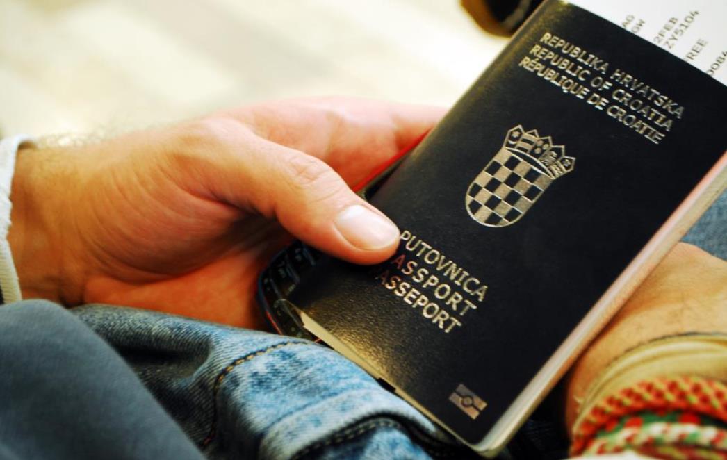 Pročitajte koje promjene donosi Zakon o putnim ispravama (što više nećete morati raditi)