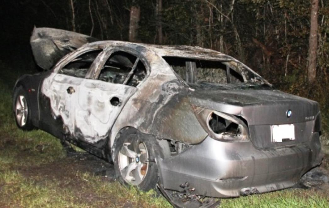 TEŠKA PROMETNA NESREĆA U KONAVLIMA: Automobil u potpunosti izgorio, vozač teško ozlijeđen i prebačen u Opću bolnicu Dubrovnik 