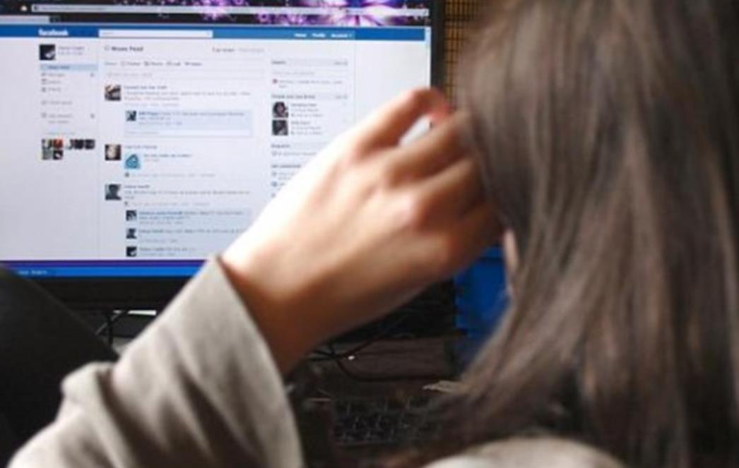 OTKRIJTE TRIKOVE FACEBOOKA: Evo kako od profilne slike napraviti  smajlić! (VIDEO)