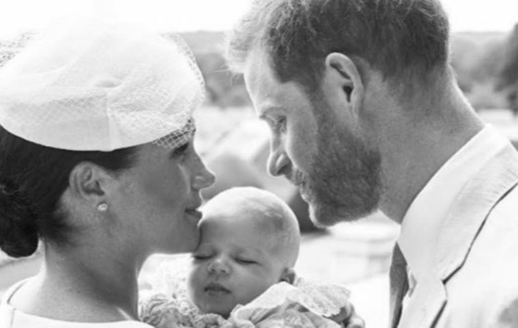 KRALJEVSKO KRŠTENJE Harry je na krštenju sina odao počast majci Diani