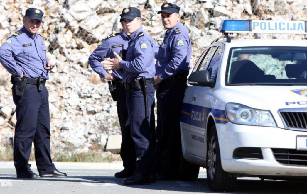 Teška prometna nesreća kod Opuzena: Smrtno stradala vozačica