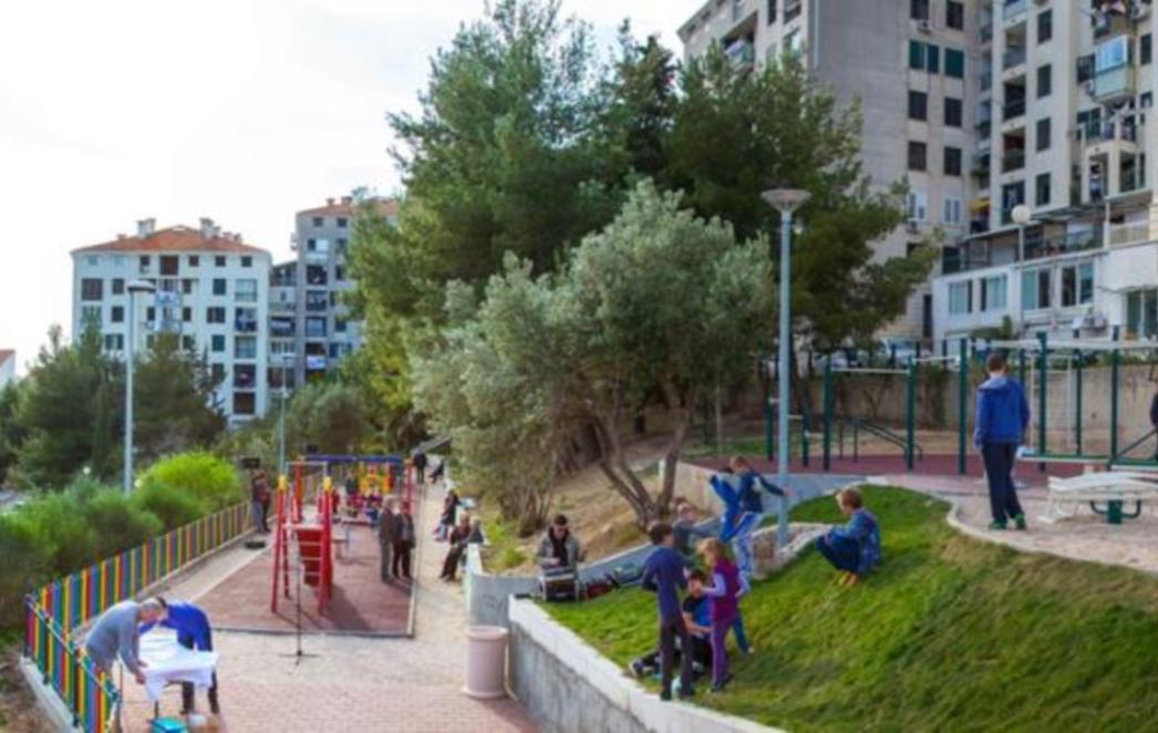 Pogledajte koliko je dječjih igrališta, fitness i skate parkova  Grad Dubrovnik   uredio   u sedam godina