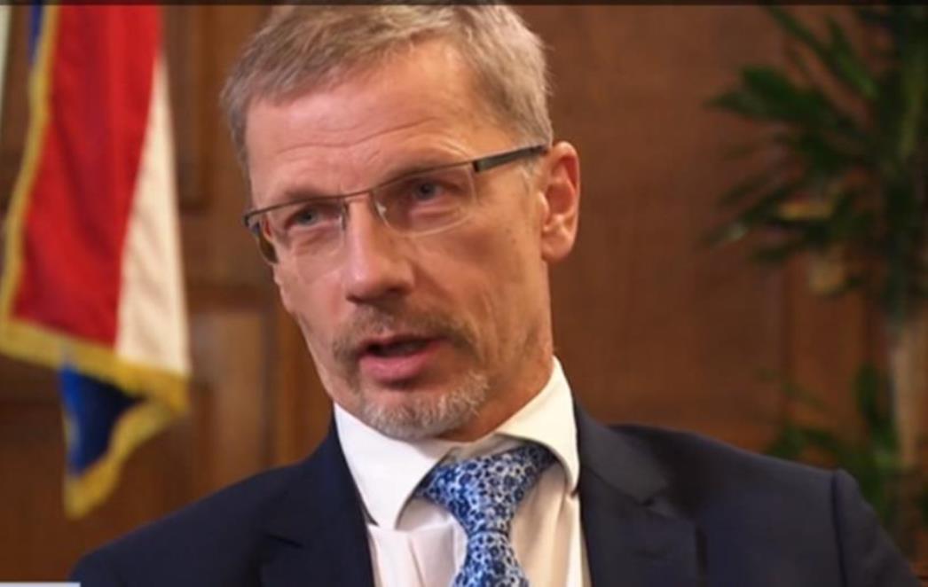 NAJPRIJE REFORME PA ONDA EURO Guverner Vujčić o kamatnim stopama na stambene i potrošačke kredite