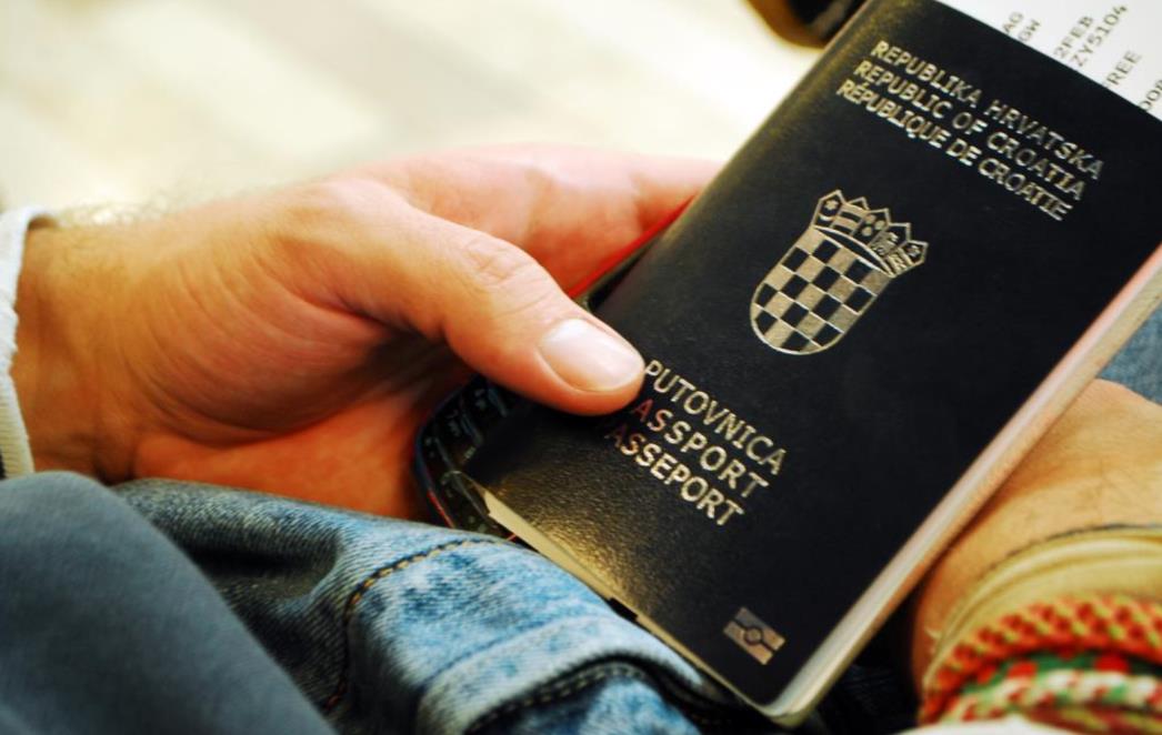 Žurno vam treba putovnica? Dobit ćete je za tri dana, evo kakva je procedura!