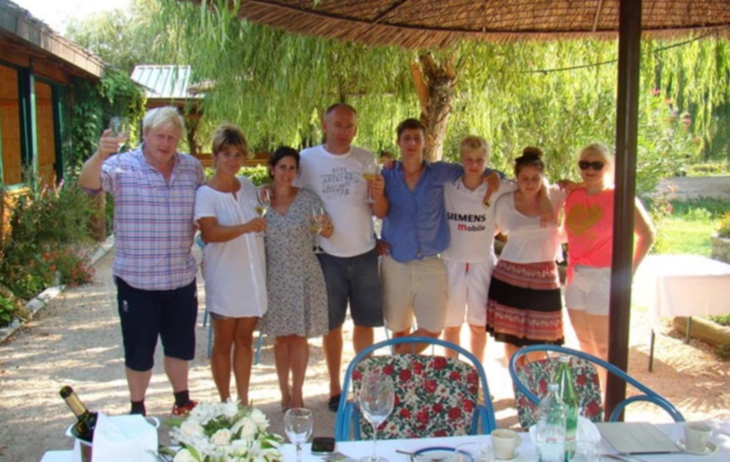 Postaje li zaljubljenik u Neretvu i     Dubrovnik premijerom    Velike Britanije?