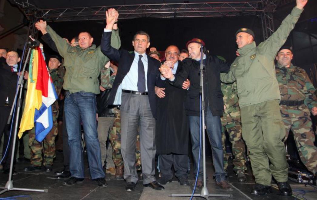 VELIČANSTVENI DOČEK Gotovina: 'Rat pripada prošlosti, okrenimo se budućnosti', Markač: 'Hrvatska je slobodna'(FOTOGALERIJA)