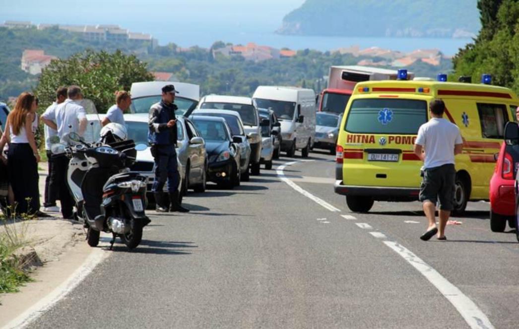 PROMETNA NESREĆA U KONAVLIMA: Sudar na Grudi, šestoro hospitaliziranih