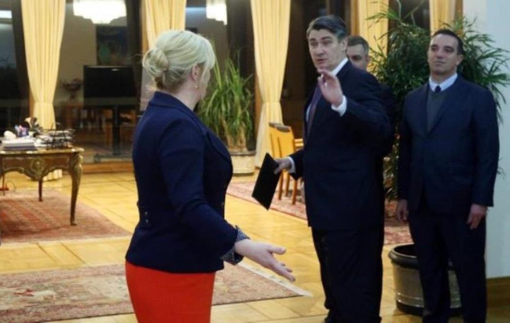 'Napuhani' Milanović u svom stilu odbio se fotografirati s predsjednicom Kolindom Grabar-Kitarović