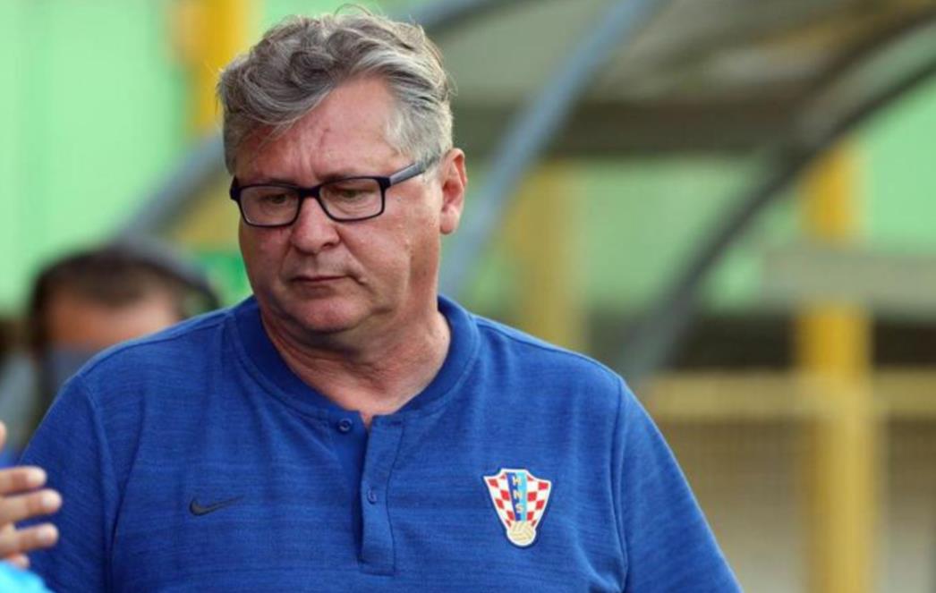NAVIJAČI O MLADOJ HRVATSKOJ 'Treba rasturiti HNS, uništili su nam generacije'