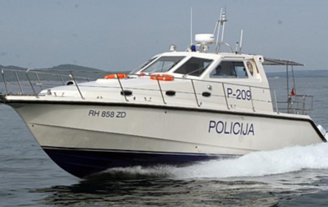 UMRO NA PLAŽI: Mladić (16) iz BiH utopio se pred očima majke