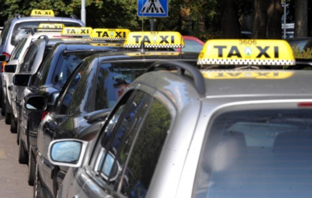 Zagrebački taksisti kažu da je Uber opasan i nelegan servis, i da mu nikad neće dati da vozi po gradu