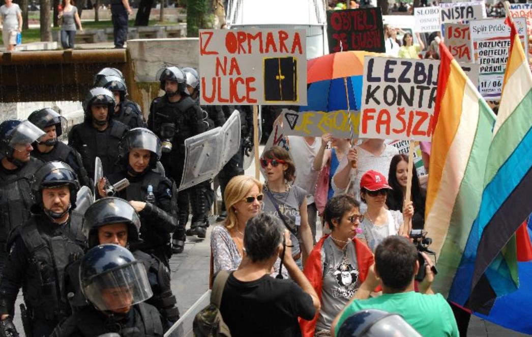 Novinari: Policija je odgovorna za nasilje u Splitu