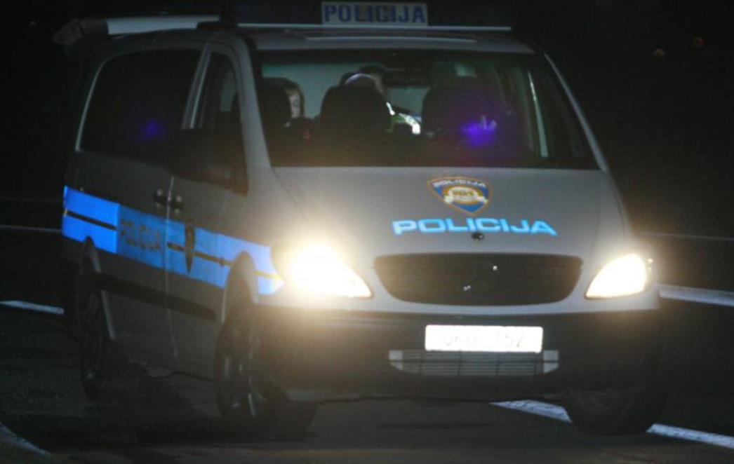 JOŠ JEDNA PROMETNA NA NUNCIJATI:  Pijani 23-godišnjak udario u zaštitnu ogradu