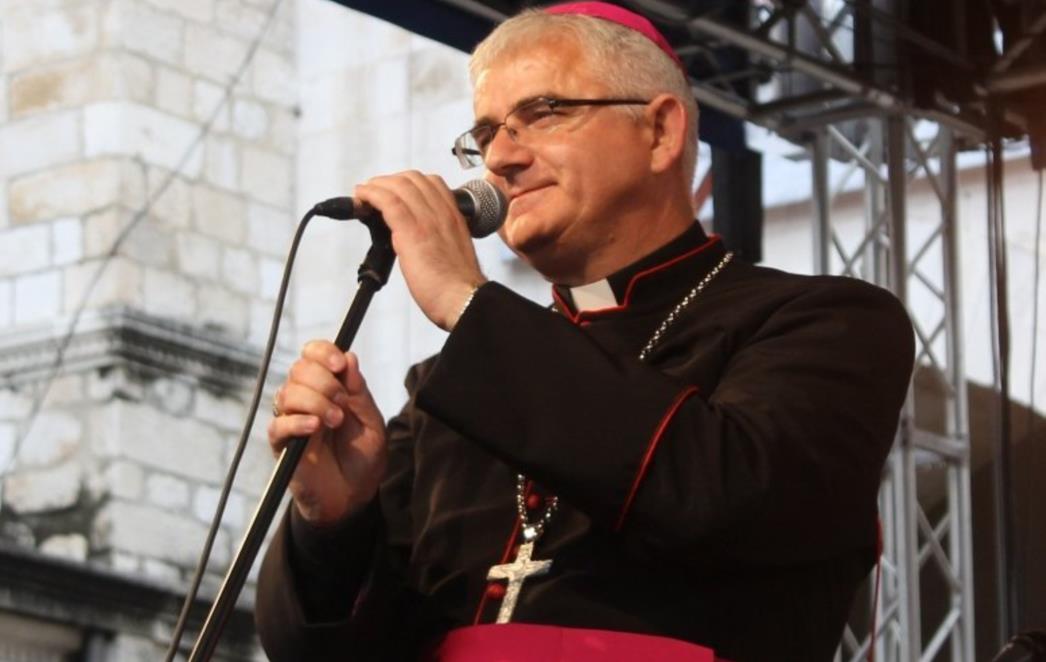 'FEMINISTIČKA TEOLOGINJA' Mostarski biskup napao dubrovačkog zbog gošće na ljetnoj školi