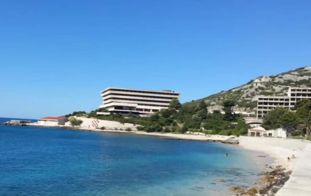 Pedofil u Kuparima fotografirao i snimao djecu na  plaži