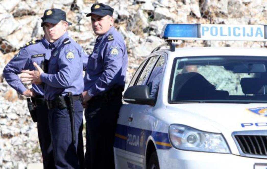 Policija nadzirala promet kroz Rijeku dubrovačku: U Rožatu uhićen alkoholizirani 40-godišnjak bez vozačke dozvole