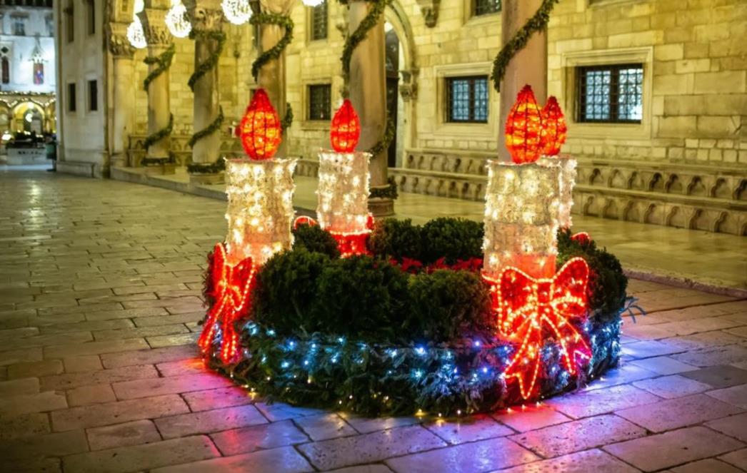 Grad Dubrovnik tradicionalno darivao domove za blagdane