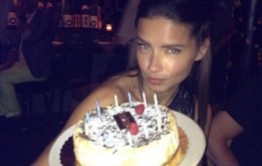 Adriana Lima proslavila rođendan bez Marka Jarića
