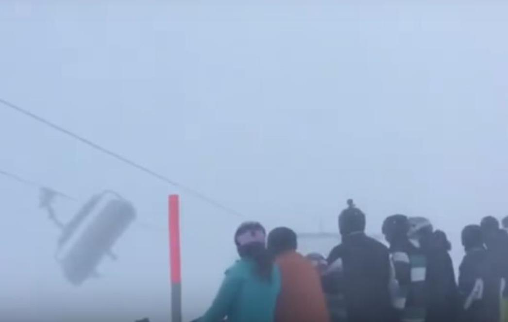 DRAMA NA AUSTRIJSKOM SKIJALIŠTU Ostali zarobljeni na žičari koju je vjetar bacao kao od šale (VIDEO)