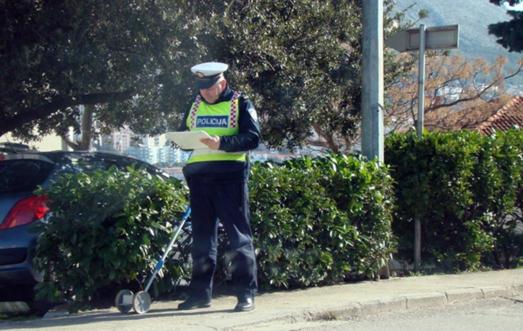  DETALJI TEŠKE PROMETNE NESREĆE U DUBROVNIKU: Ozlijeđena vozačica zadržana na liječenju!