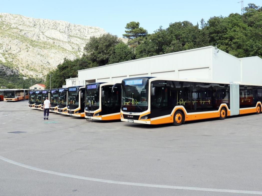 Predstavljeno osam novih autobusa financiranih EU sredstvima