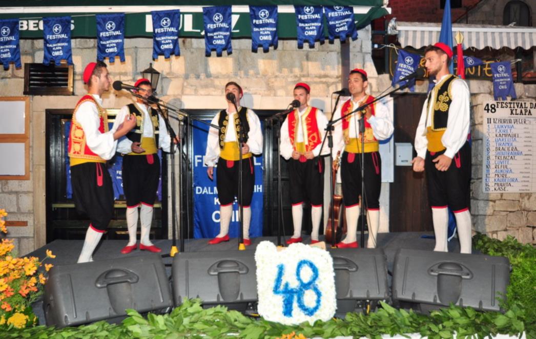 OMIŠ 2014. Klapa Kaše osvojila prvu nagradu publike!